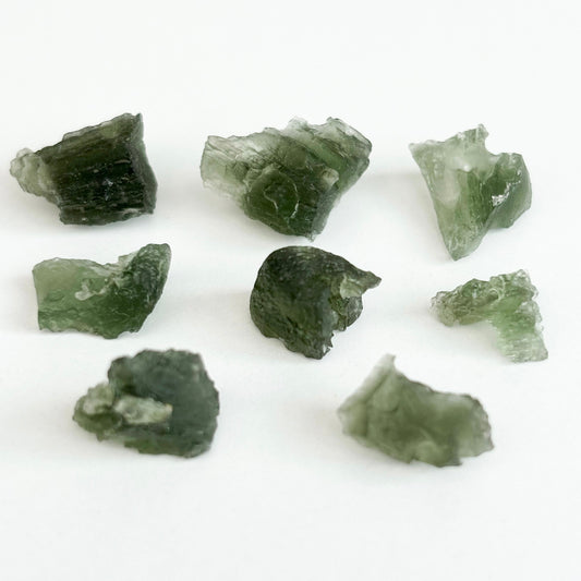 Moldavite healing properties - Shiny Crystals