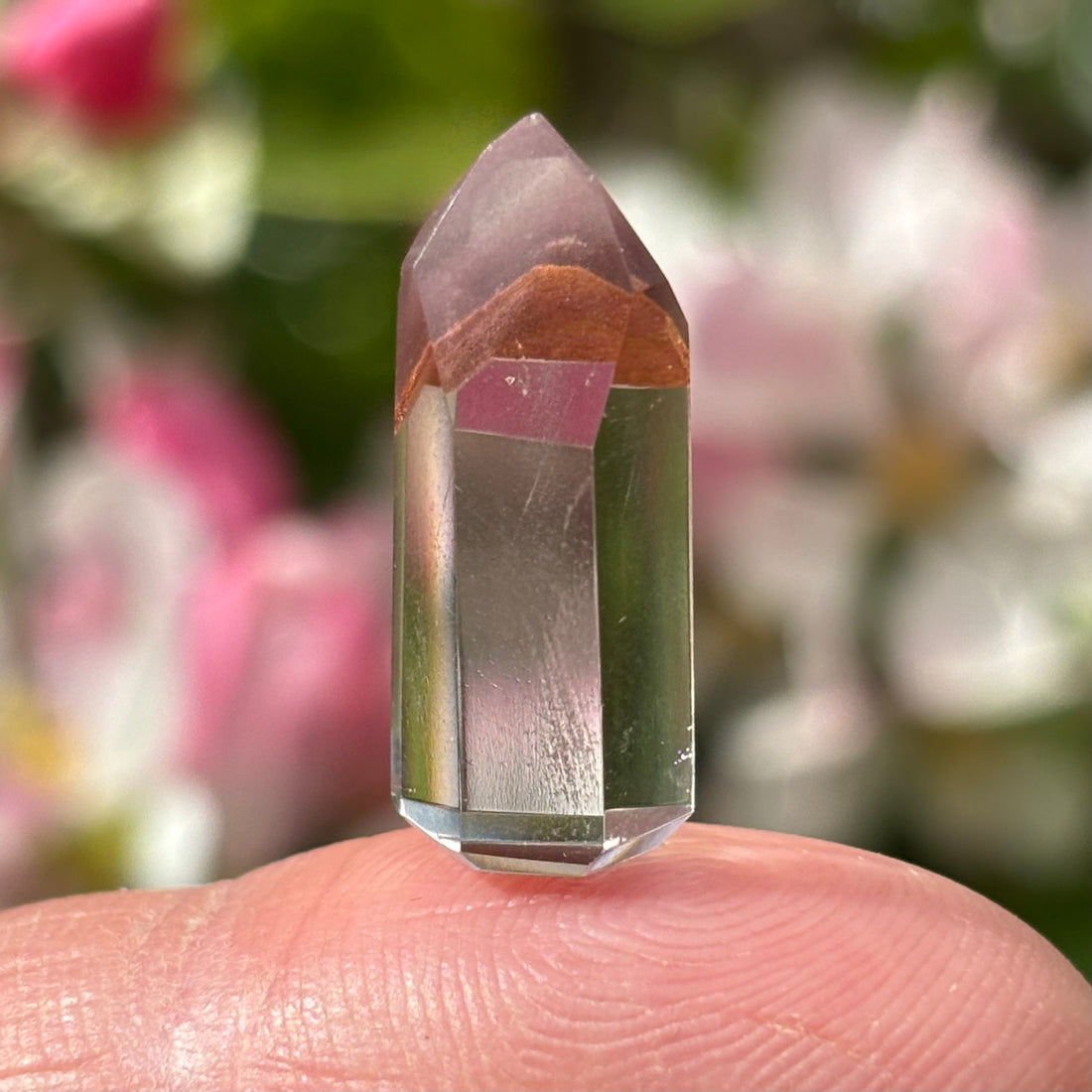 Pink Lithium Quartz healing properties - Shiny Crystals