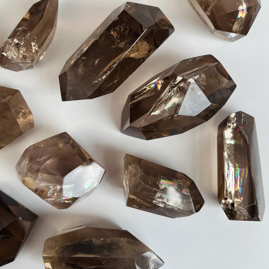 Smokey Quartz healing properties - Shiny Crystals