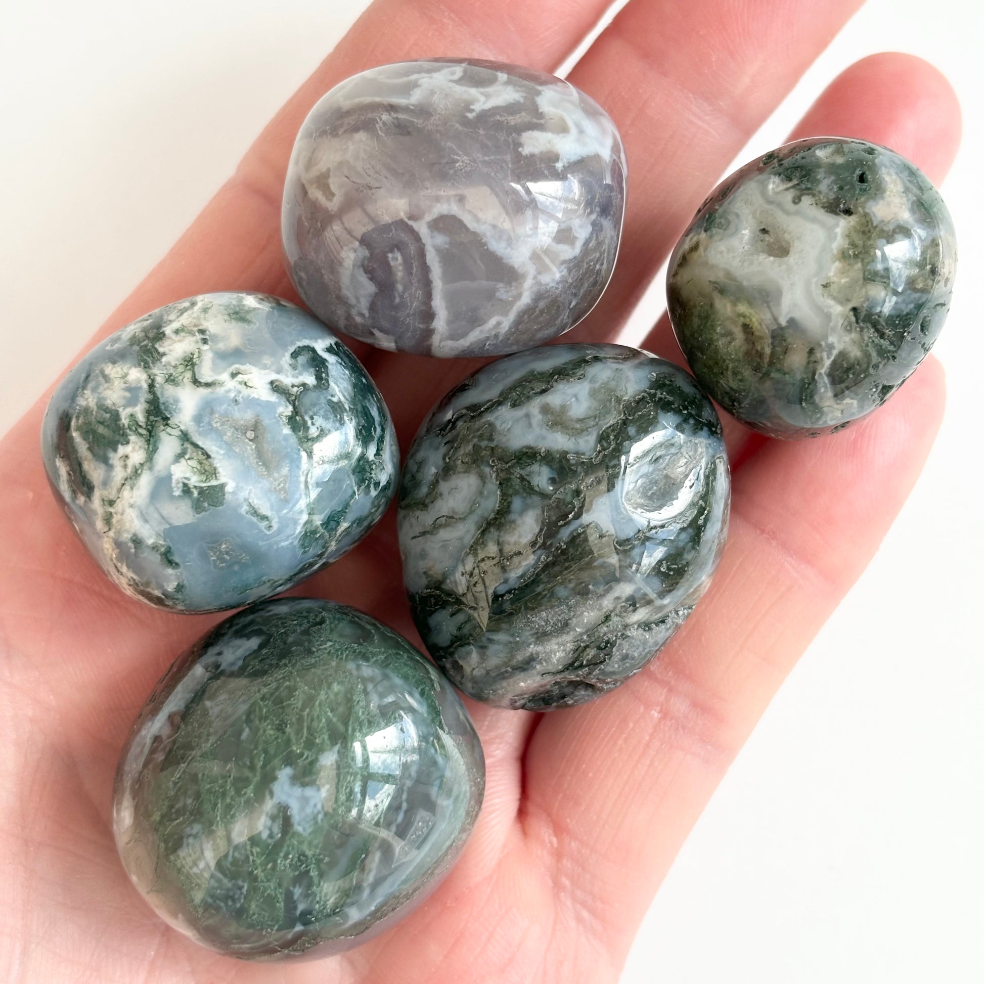 Large Moss Agate Tumblestone - Shiny Crystals