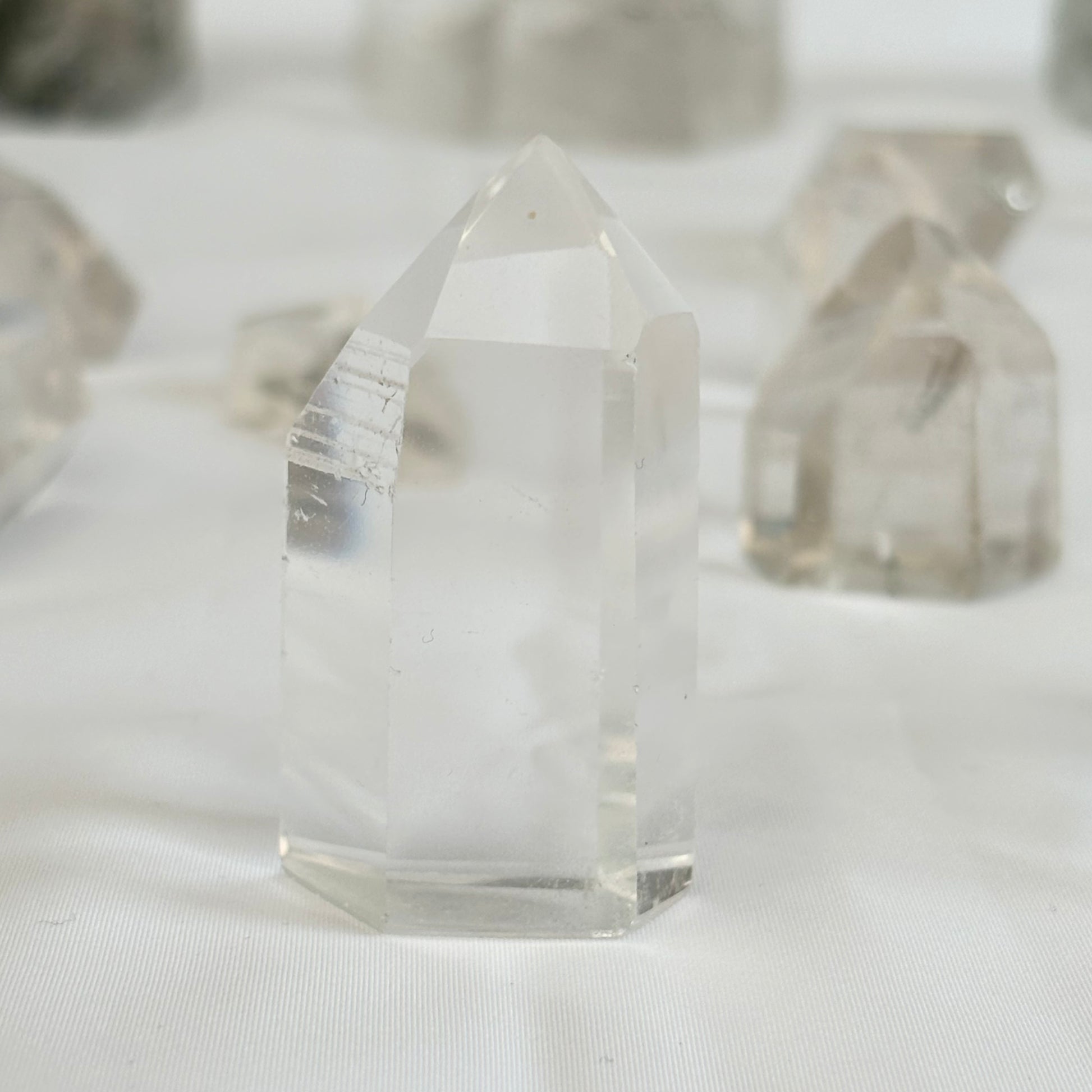 Lemurian Quartz Point | D - Shiny Crystals