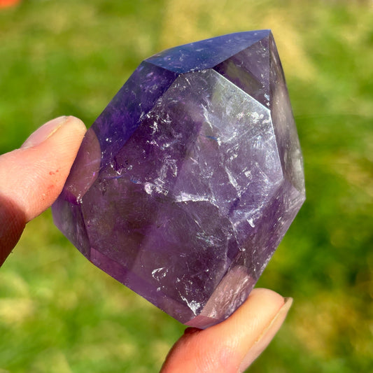 Brazilian Phantom Amethyst Point 136g - Shiny Crystals