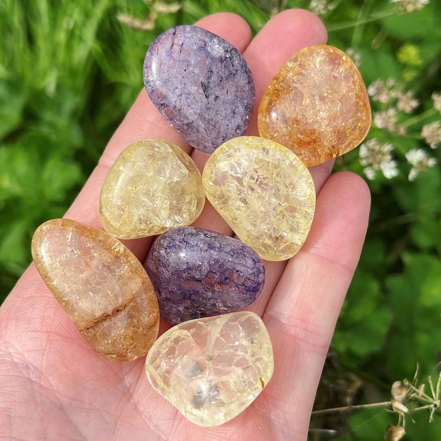 Crackled Quartz Tumblestone - Shiny Crystals