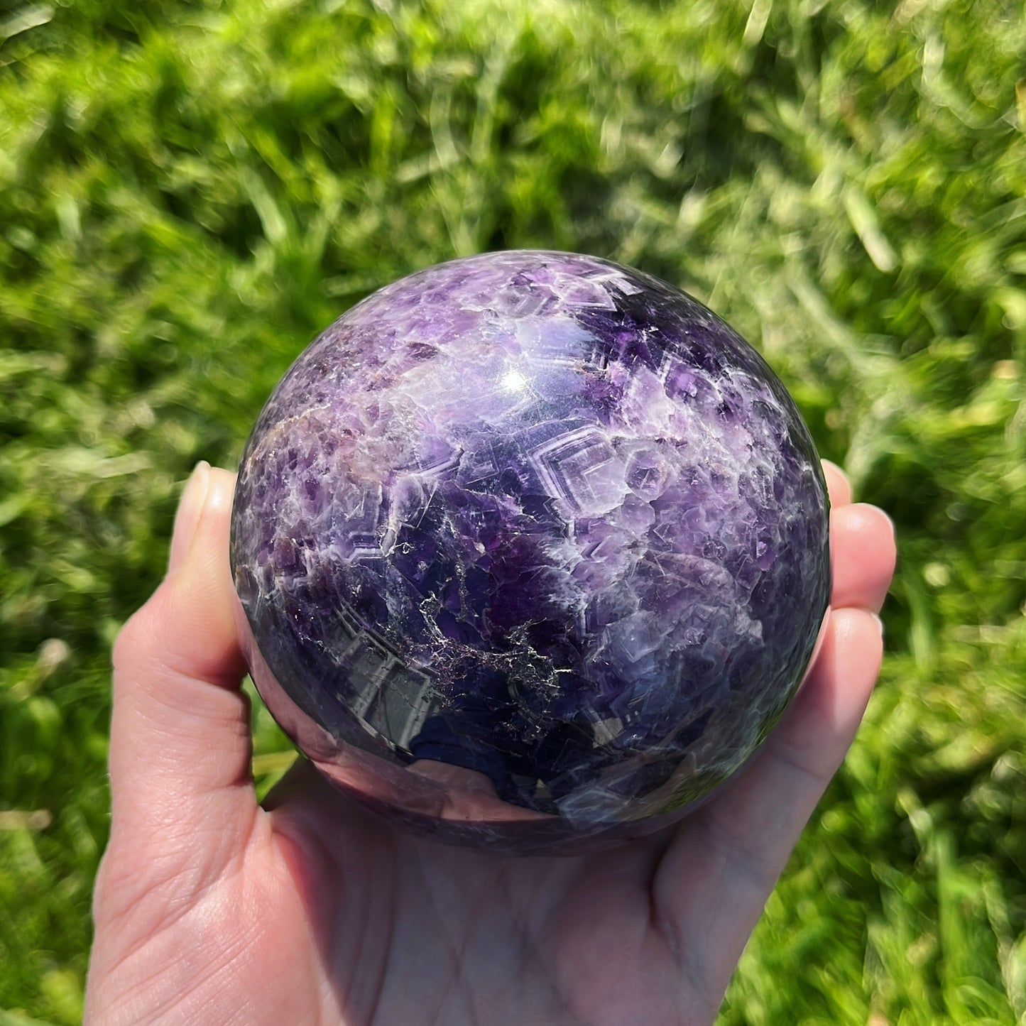 Dream Amethyst Sphere - Shiny Crystals