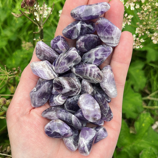 Dream Amethyst Tumblestone - Shiny Crystals