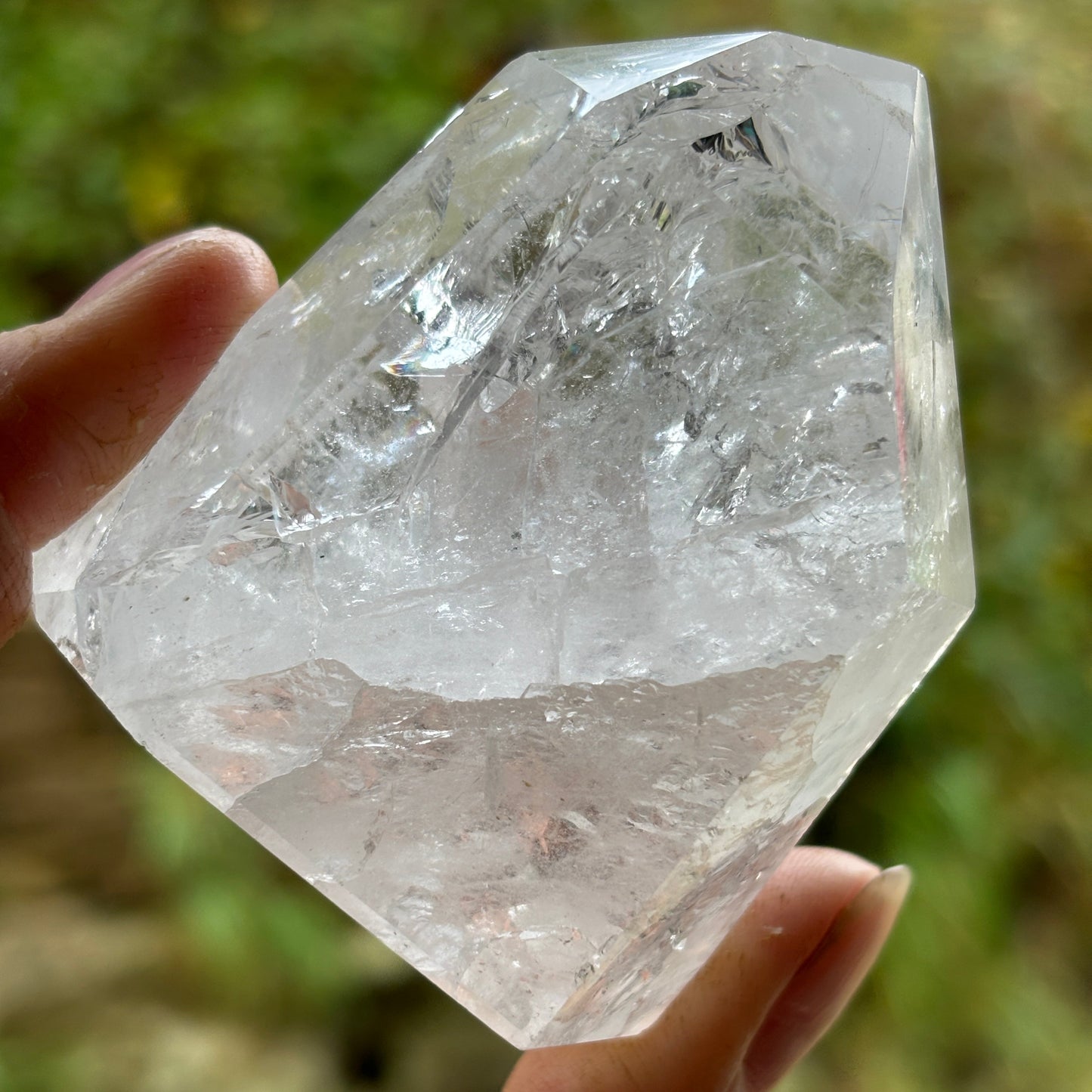 Icy Clear Quartz Point 188g - Shiny Crystals