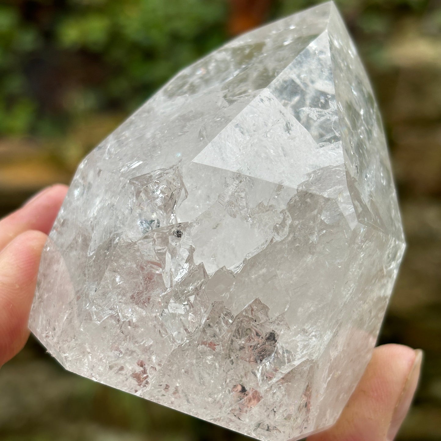 Icy Clear Quartz Point 336g - Shiny Crystals