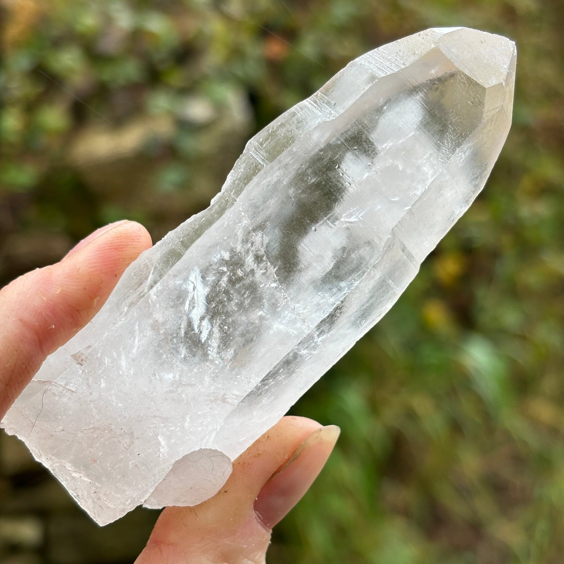 Lemurian Quartz Raw Crystal from Brazil 130g - Shiny Crystals