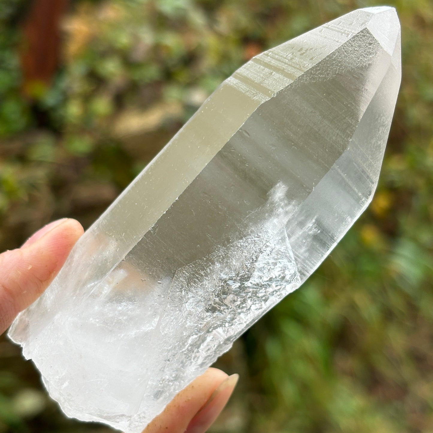 Lemurian Quartz Raw Crystal from Brazil 249g - Shiny Crystals