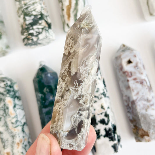 Moss Agate Point | C - Shiny Crystals