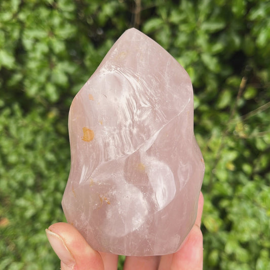 Rose Quartz Flame | A - Shiny Crystals