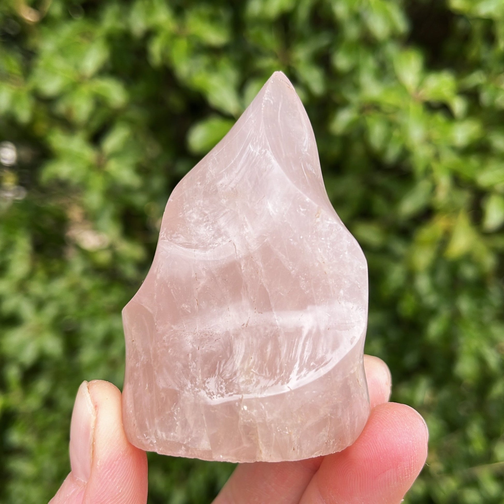 Rose Quartz Flame | C - Shiny Crystals