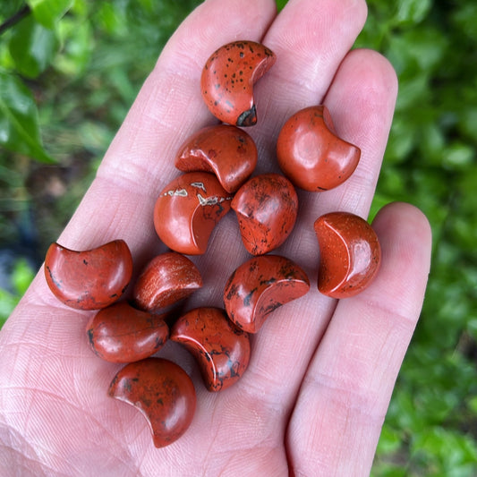 Tiny Red Jasper Moon - Shiny Crystals