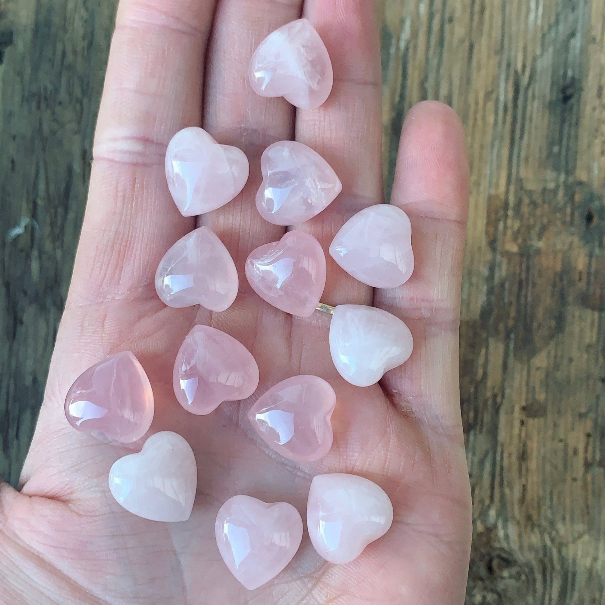 Tiny Rose Quartz Heart - Shiny Crystals